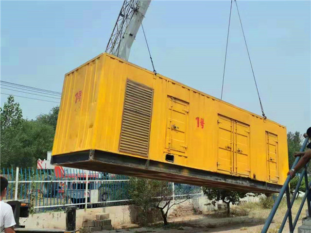 东光300KW柴油发电机组油耗是多少?