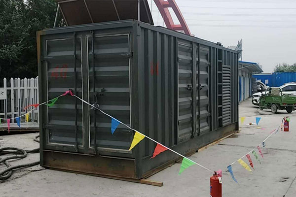 东光发电机租赁空气滤清器多久更换一次?
